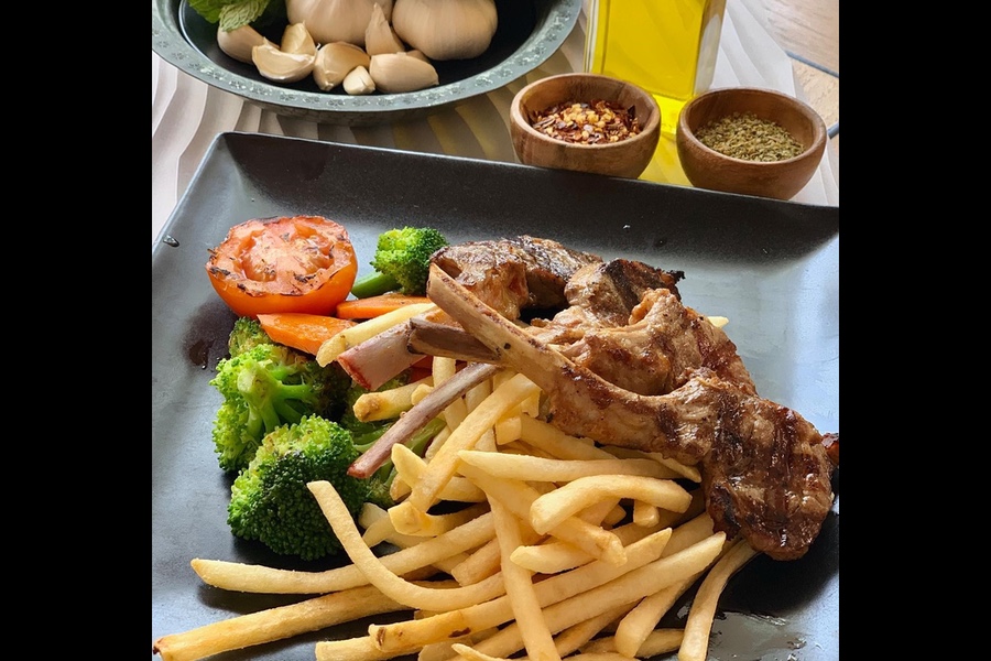 GG's Bistro